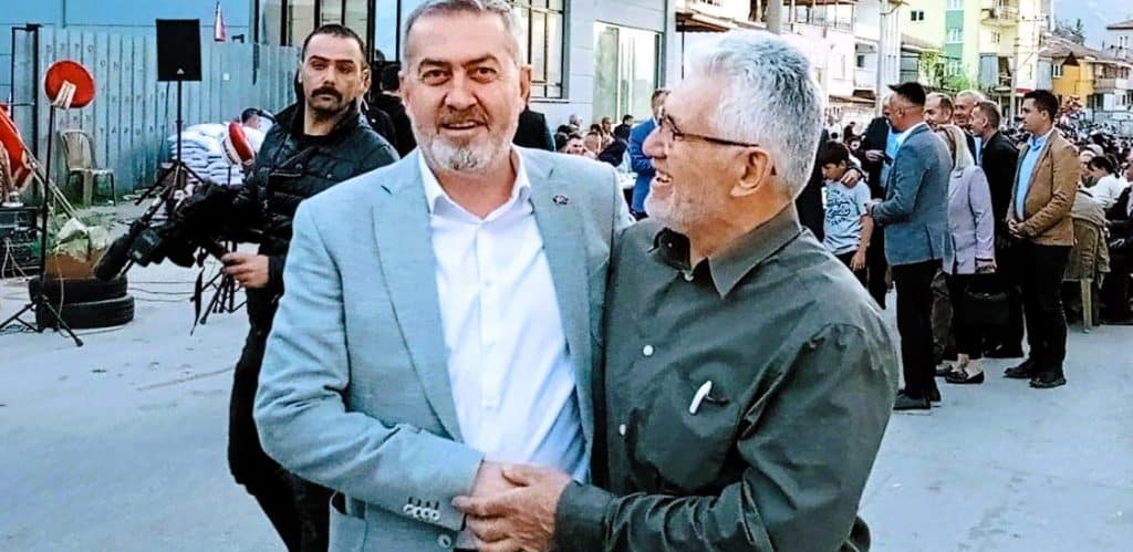 AK Parti İlçe Başkanı Özpek: Pamukkale de Hizmetin Yerini, İstifalar Alıyor...