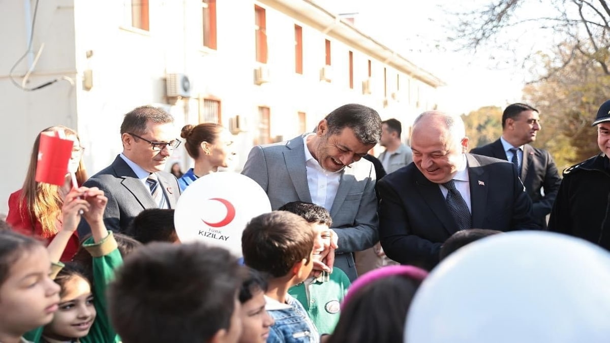 Vali Coşkun ve Başkan Çavuşoğlu, Kan Bağışına Dikkat Çekti… 