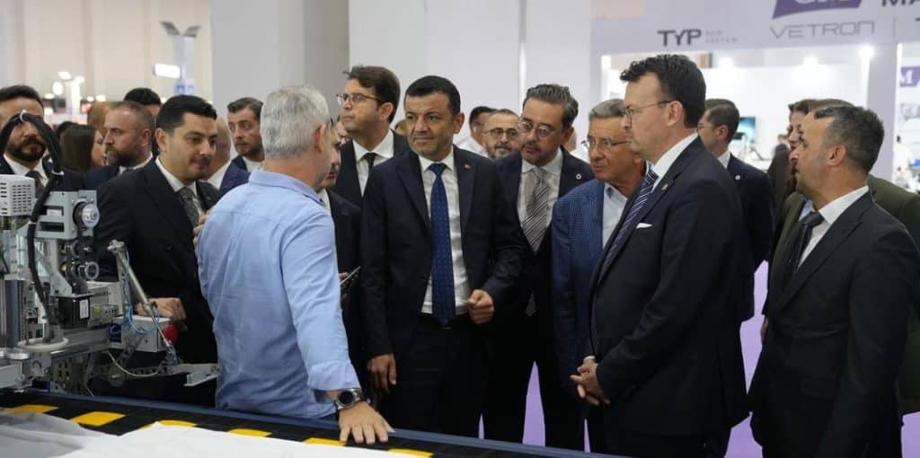 Yeni Fuar Alanı Sorusuna Başkan Çavuşoğlu’ndan Tuvaleti Bile Zor Yaptık Cevabı...