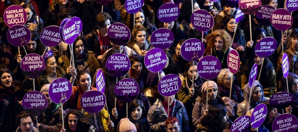 Denizli'de Kadınlar Seslerini Yükseltiyor...