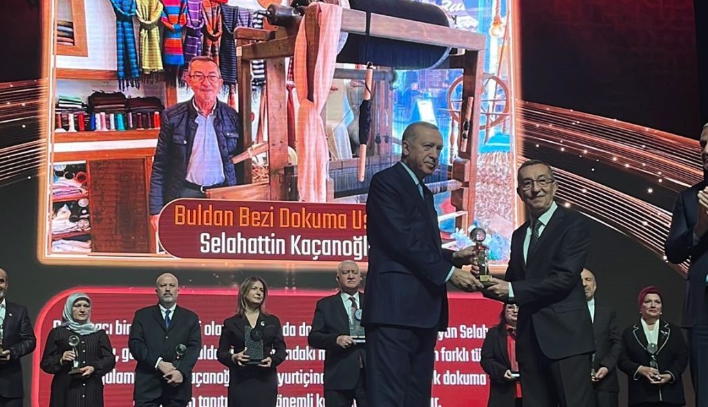 Buldanlı Ustaya ‘Yaşayan İnsan Hazinesi’ Ödülü...