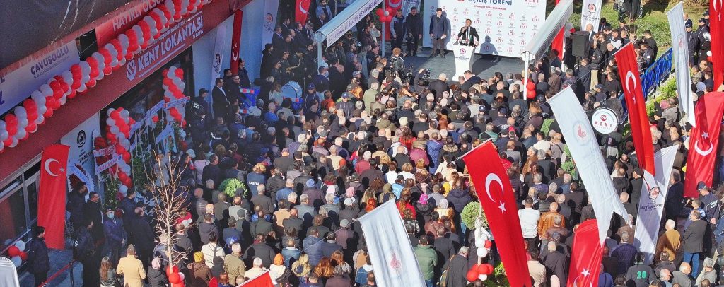 Başkan Açılışta, Yeni Projenin Müjdesini Verdi...