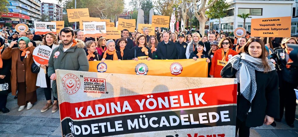 Denizli’de Kadınlar Hakları İçin Yürüdü... 