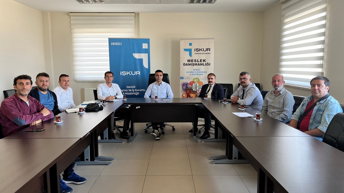 Denizli’de Mesleki Bilgi Toplantısı, Geleceğin İş Gücü Hazırlanıyor…