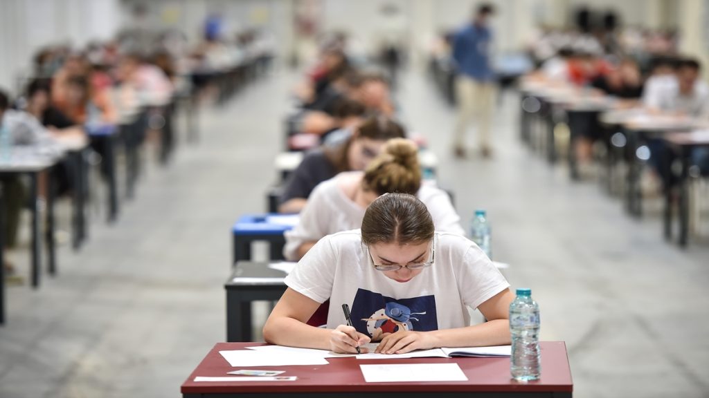 Merkezefendi Belediyesi Ücretsiz TYT ve AYT Deneme Sınavları Yapacak...