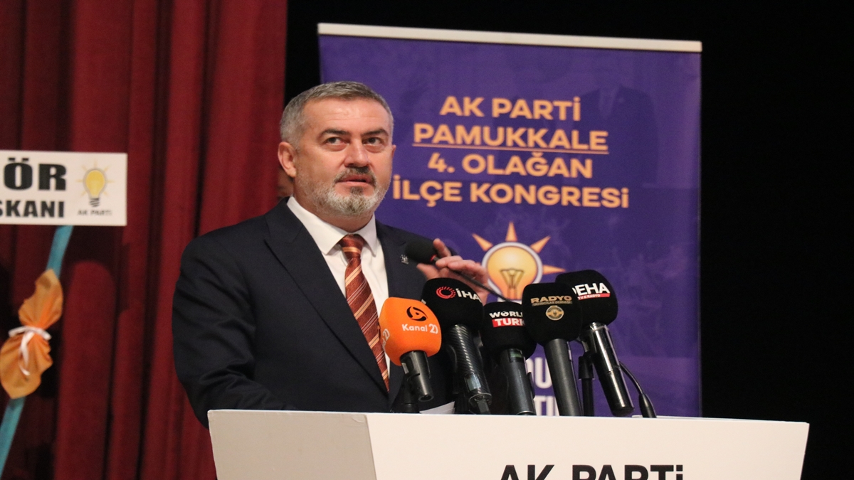 Pamukkale AK Parti’de Başkan Özpek Güven Tazeledi… 