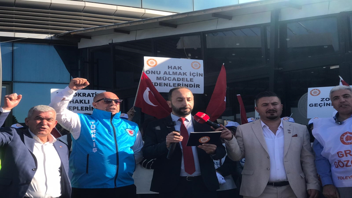 Pamukkale Üniversitesi İşçileri Greve Gitti… 