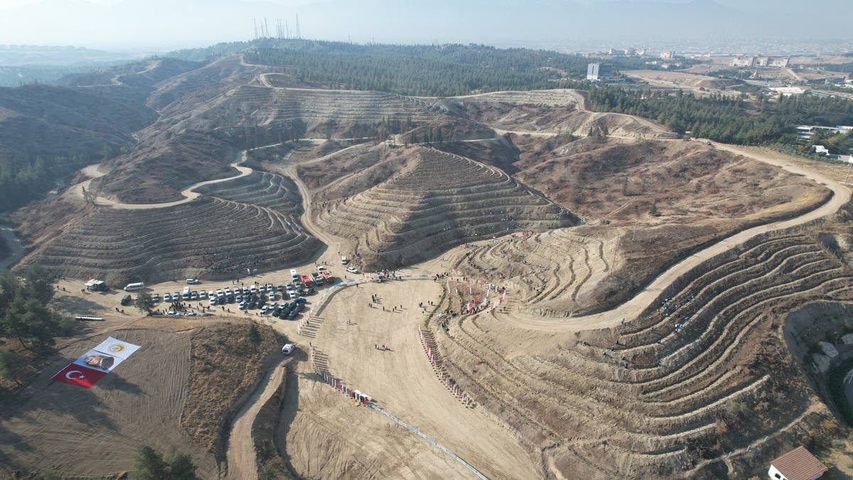 Yeşil Bir Gelecek İçin Denizli’de 5 Bin 916 Fidan Dikildi…