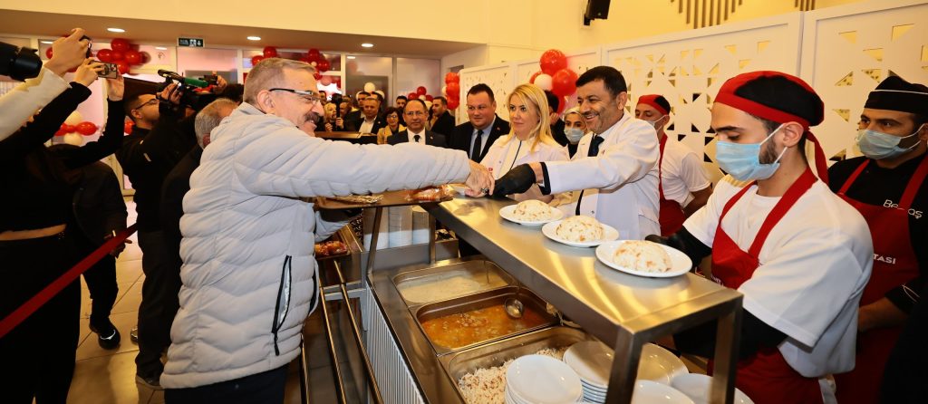 Çavuşoğlu Duyurdu Emeklihane Açılıyor, Kent Lokantası Yolda...