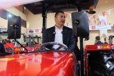 DTO Başkanı Erdoğan Denizli'nin İlk Otomobil Fuarını Gezdi...