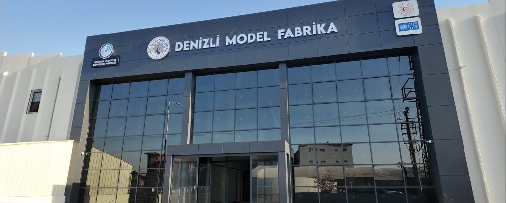 Denizli Model Fabrika Faaliyete Başlamak İçin Gün Sayıyor...