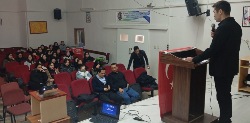 Denizli’de 14 Meslek Lisesinin Yüzlerce Öğrencisi Esnaflığı Öğrendi...