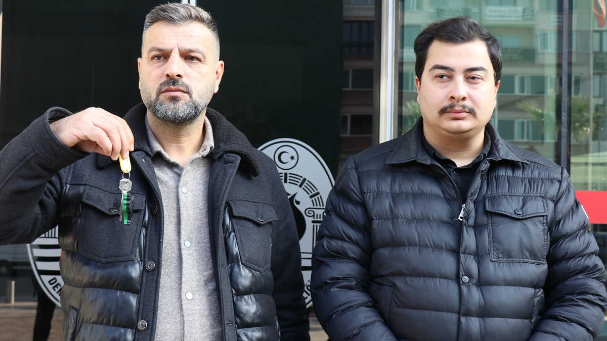 Denizlispor’un Bir Anahtarı Valiliğe Bir Anahtarı Belediyeye… 