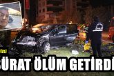 Denizli'de Anıt Duvarına Çarpan Araçta Sürücü Öldü, Arkadaşı Ağır yaralandı...