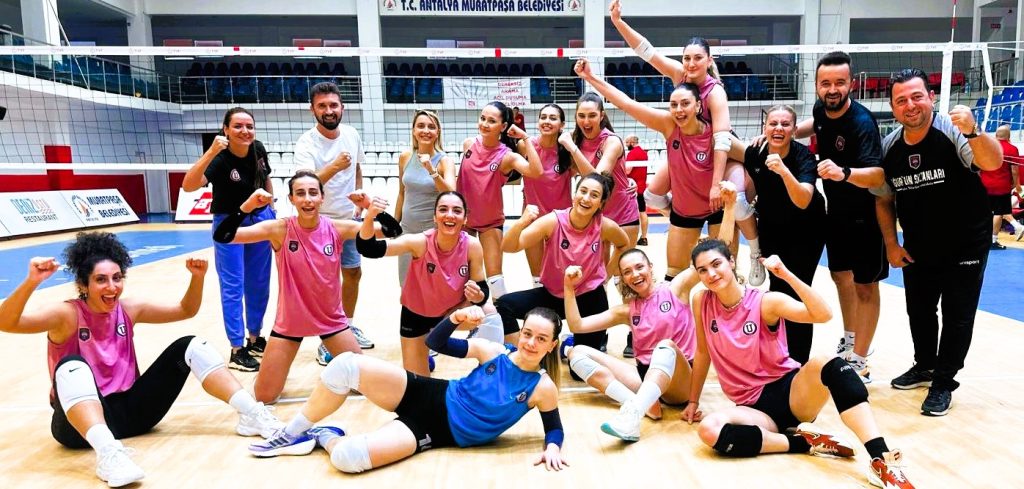 Uğur Spor Kulübü Kadın Voleybol Takımı, Denizli'nin Gururu Oldu...
