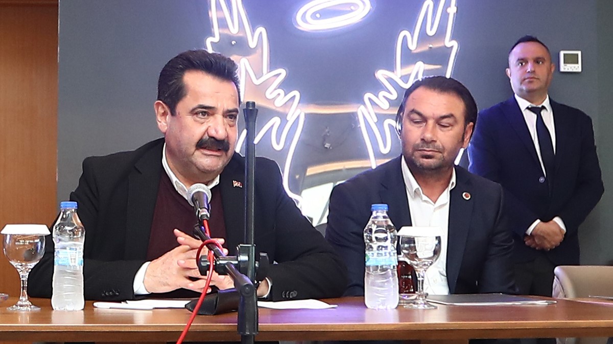 Başkan Ertemur Karahayıt Esnafıyla Bir Araya Geldi… 