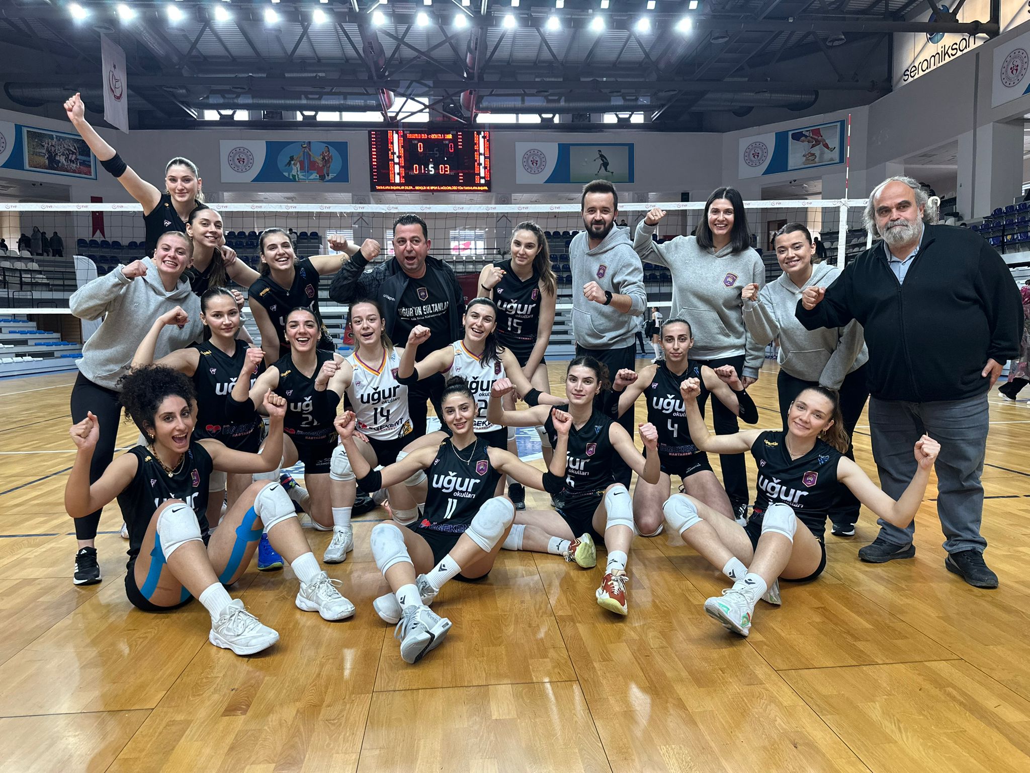 Uğur’un Sultanları, Rakip Tanımadan Yoluna Devam Ediyor…