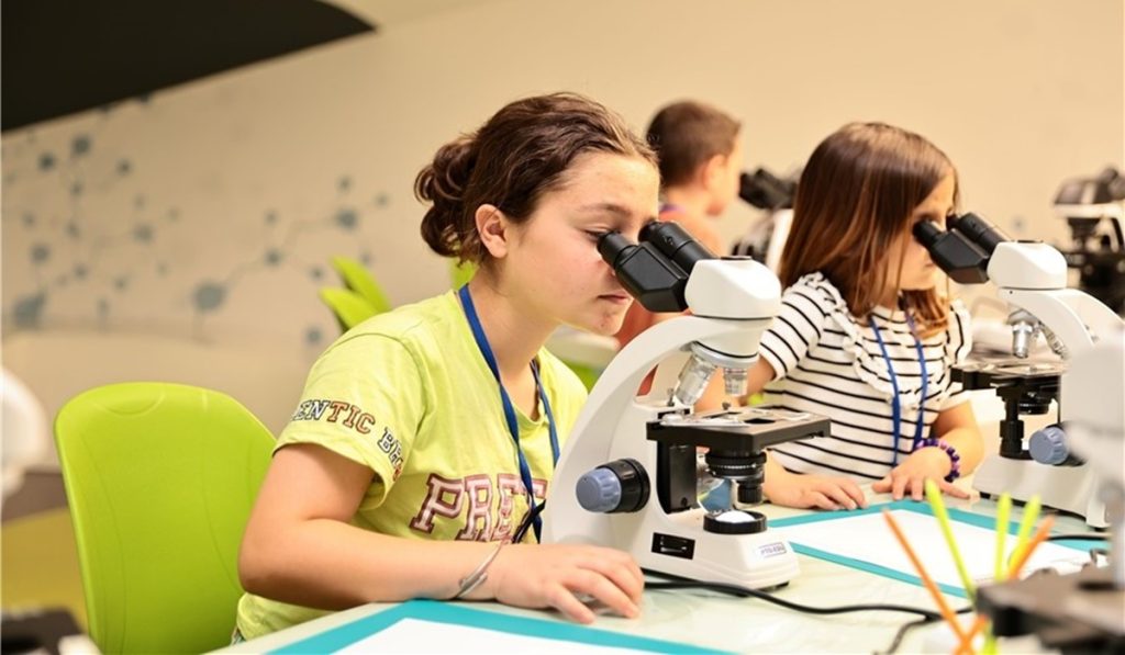 Denizli Büyükşehir’den Çocuklara Ücretsiz Eğitim Atölyeleri...
