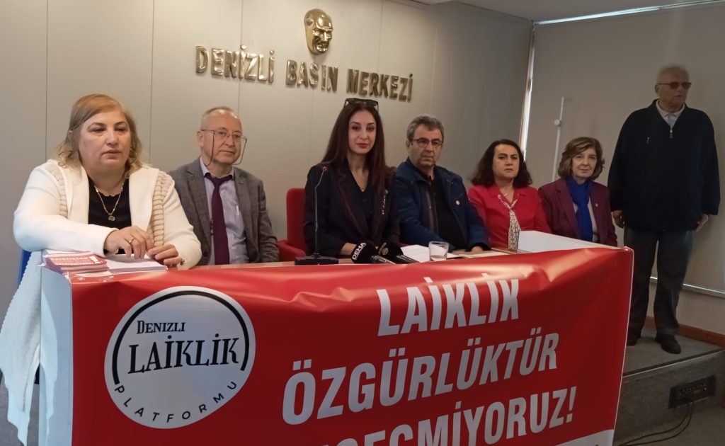 Denizli’de Laiklik İçin Yürüyüş Çağrısı...