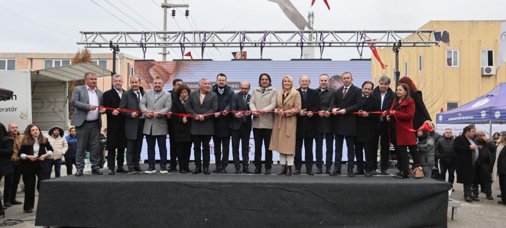 Denizli'nin İlk Halk Ekmek Fabrikası Hizmete Girdi...