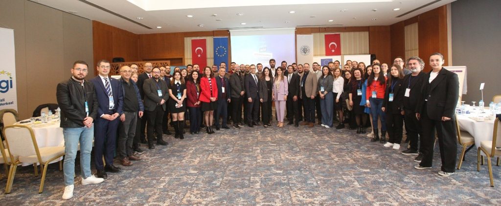 Denizli’nin Sanayi Geleceği Çalıştayda Konuşuldu...