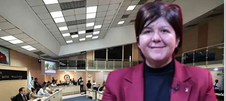 AK Parti Büyükşehir Grup Başkan Vekili Kabadayılar: Dere yatağında AVM Olmaz…