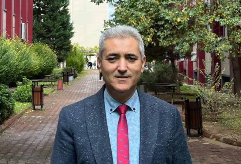 PAÜ’nün Kaplumbağacı Profesörü Kaska, Milyarlarca Lira Zarar Ettirmekten Yargılanıyor…