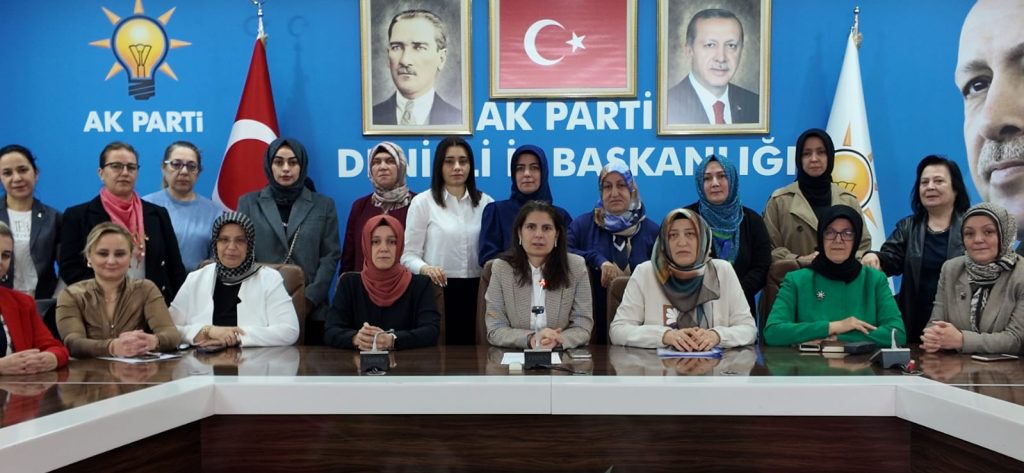 AK Partili Kadınlardan 8 Mart Mesajı...