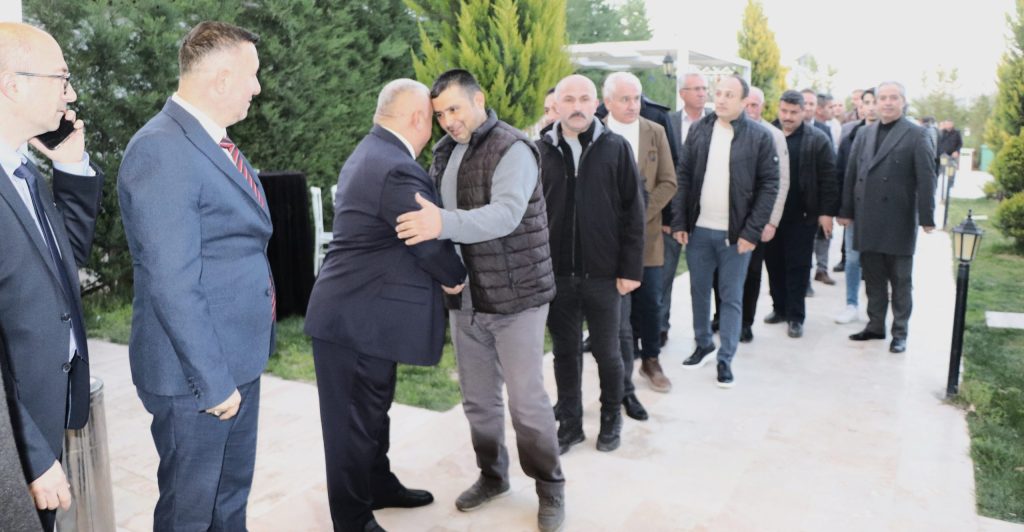 DESOB İftarında Esnaflar Bir Araya Geldi... 