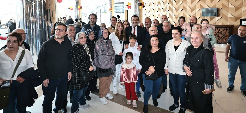 Denizli Tepkisini, Sandıklara Koşarak Gösterdi...  
