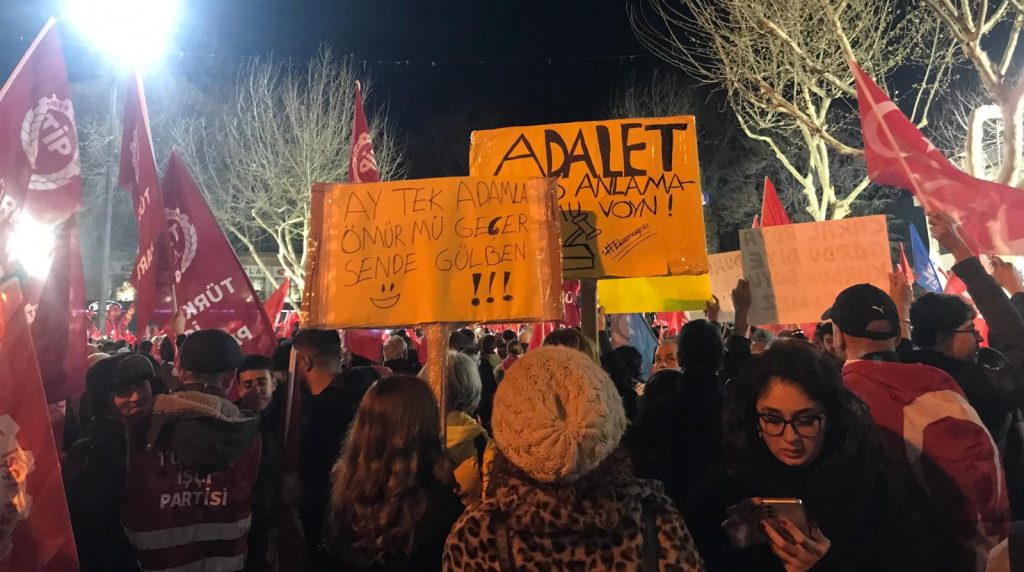 Denizli’de İmamoğlu Protestosu, Halk Sokağa Döküldü... 