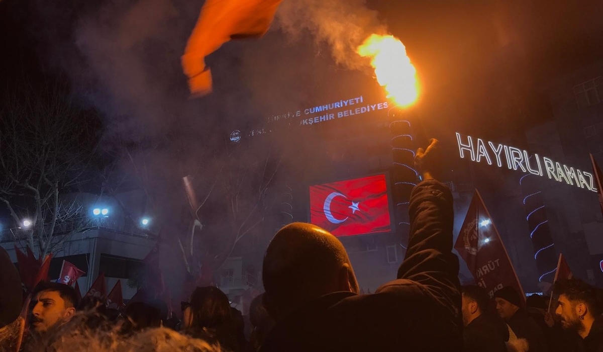 Denizli’de İmamoğlu Protestosu, Halk Sokağa Döküldü… 