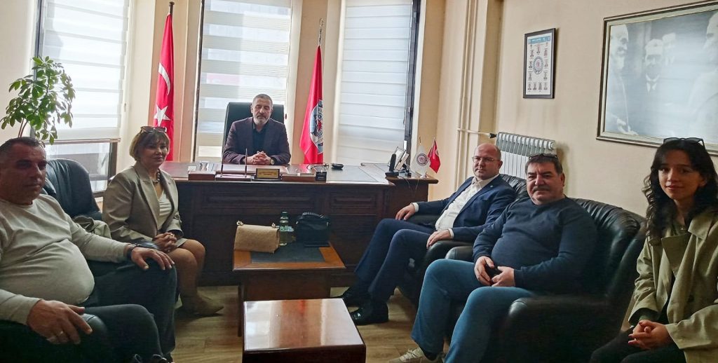 İYİ Parti’den Merkezefendi’deki Greve Destek... 