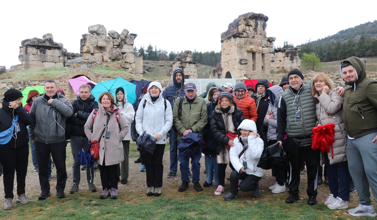 İtalyan Katolikler Denizli’de… 