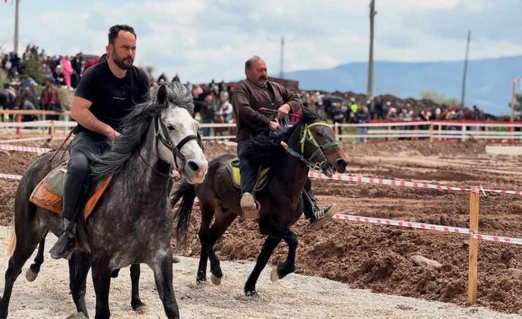 Çal’da 800 Yıllık Gelenek Yeniden Yaşatıldı...