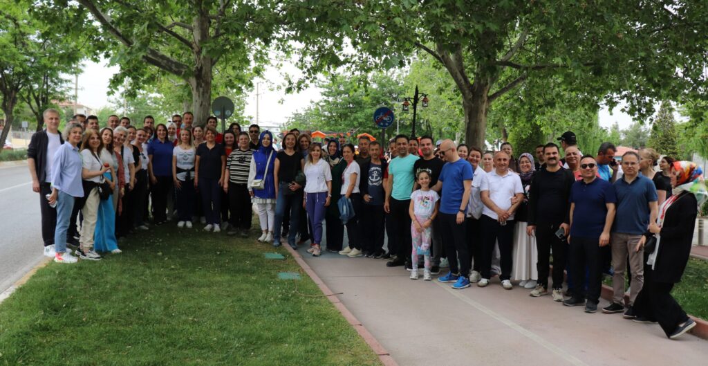 Denizli'de Sağlıklı Yaşam İçin Yürüdüler...