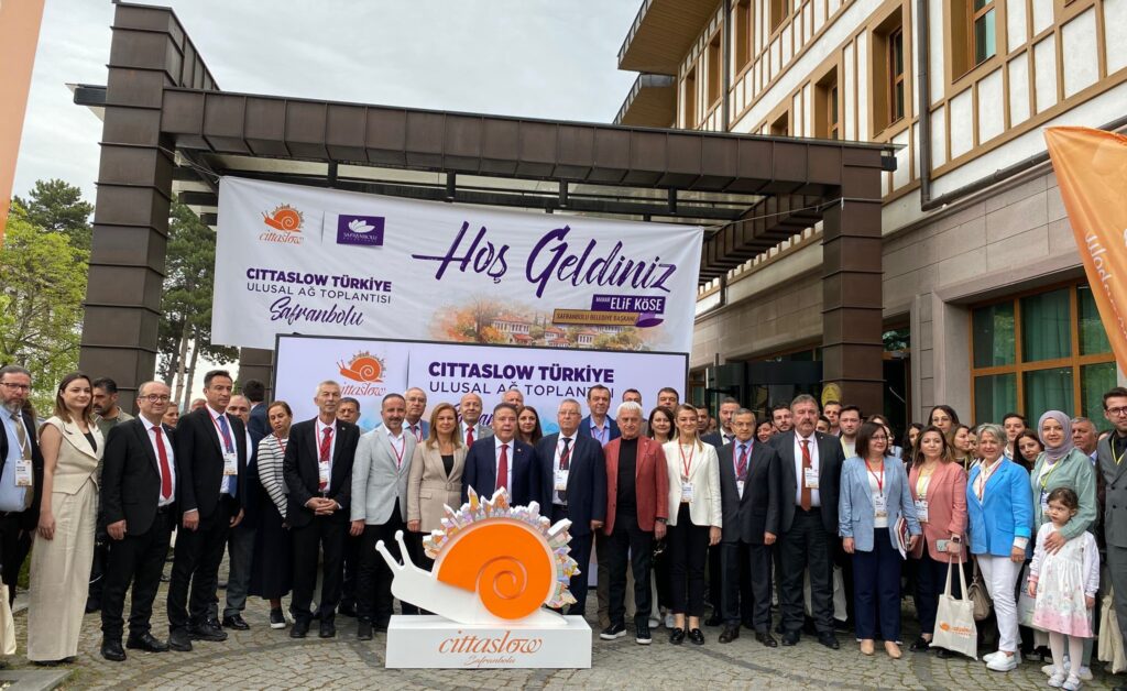 Dünya Çameli’yi Sakin Şehir Olarak Tanıdı...