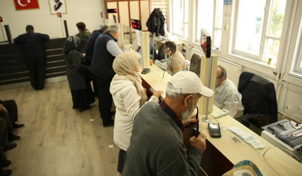 Merkezefendi’de Vergi Ödemeleri Başladı...