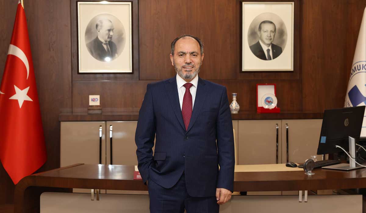 PAÜ Rektörü Güngör’den Anneler Günü Mesajı… 