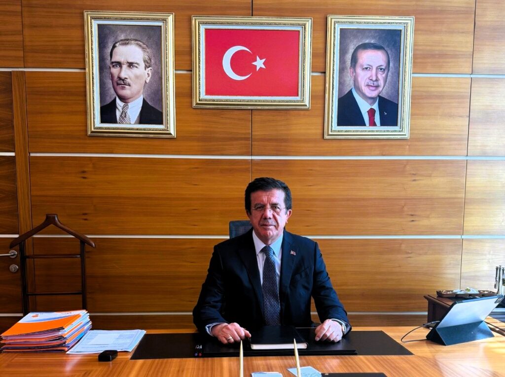 Zeybekci, TUSİAD Ziyareti İle İlgili Gündem Yaratan Açıklamalarda Bulundu…