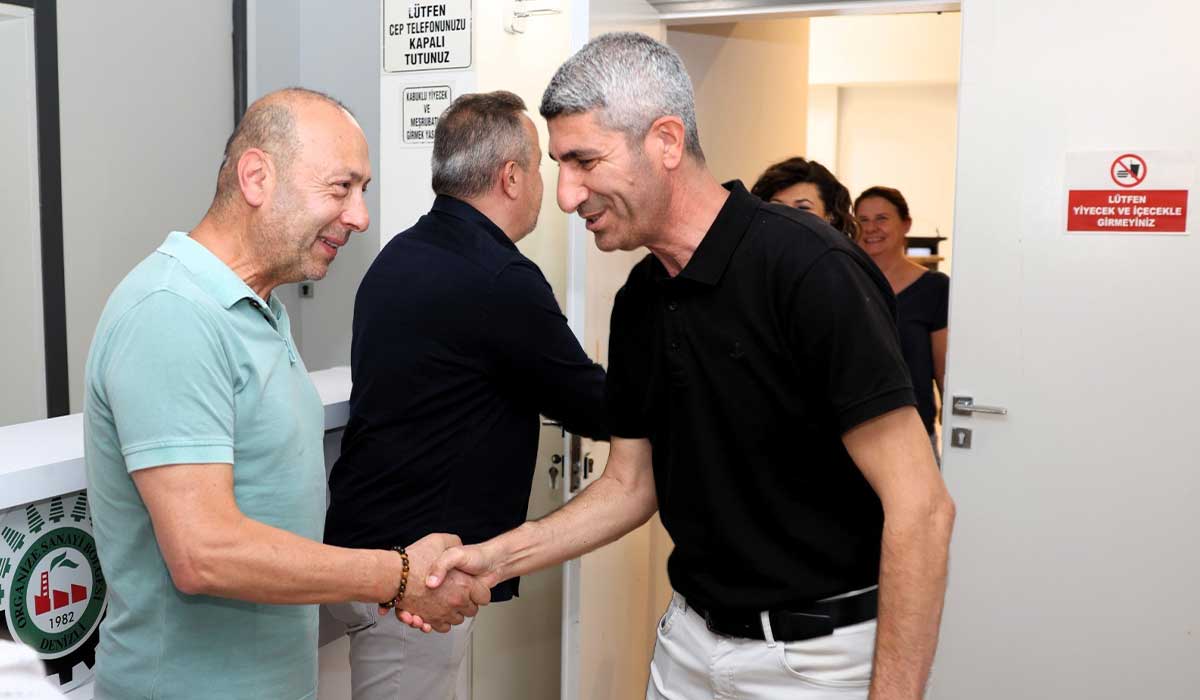Denizli OSB’de Bayramlaşma Geleneği Sürdü… 