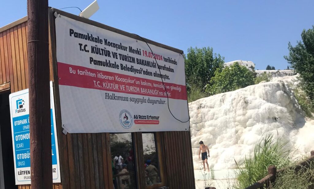 Pamukkale’nin Komşusu Ziyaretçilerini Bu Manzarayla Karşılıyor...