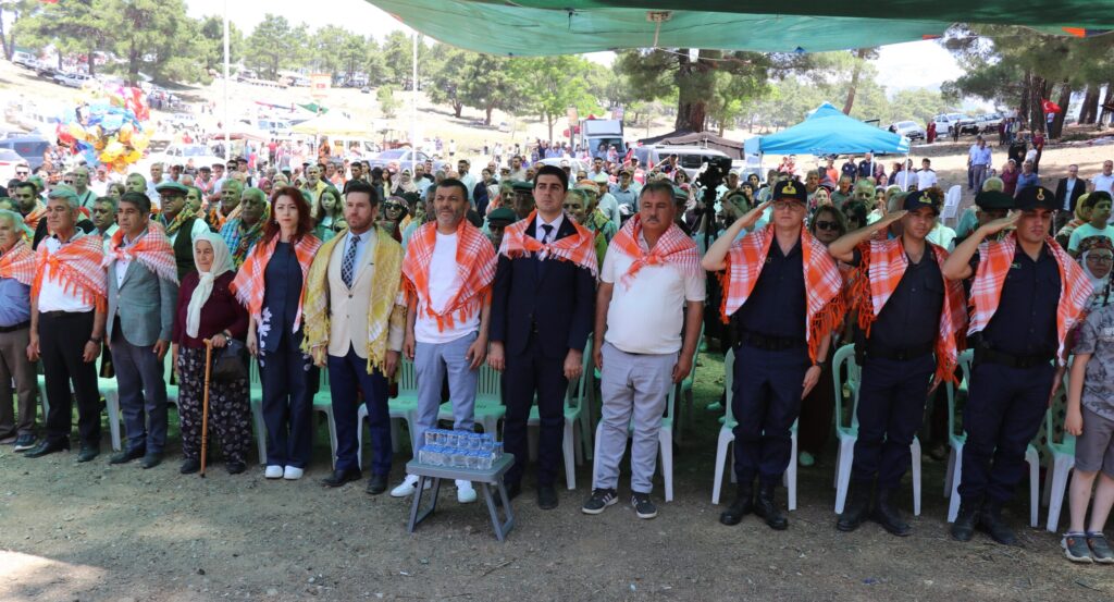 Yörükler Tavas’ta Gökay Yörük Şenliği’nde Bir Araya Geldi...
