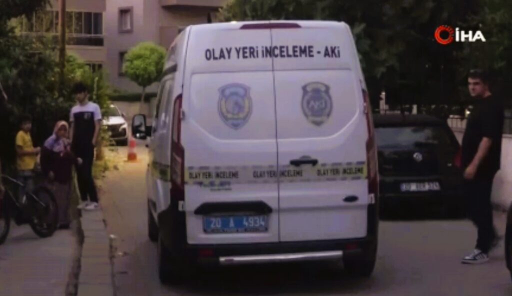 Denizli'de Arkadaş Kavgası Cinayetle Sonuçlandı...