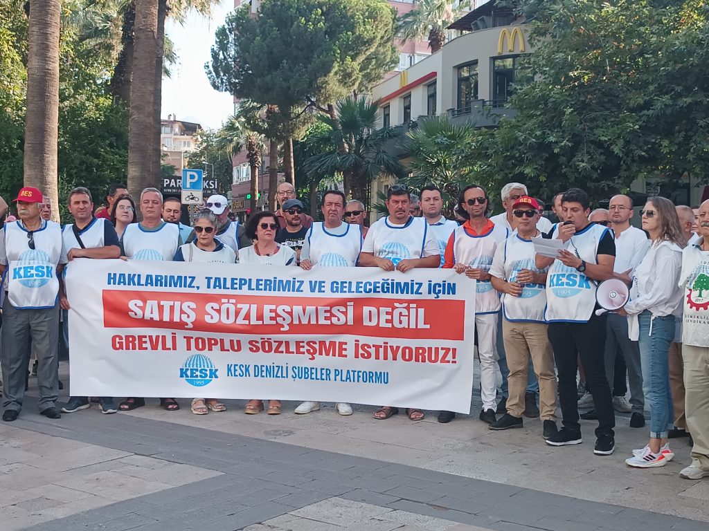 Denizli’de Kamu Çalışanları Geçinemiyoruz Dedi...