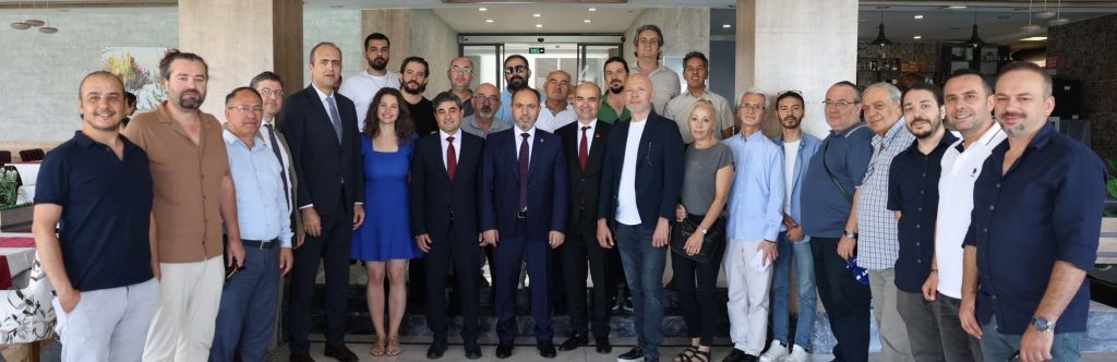 PAÜ Rektörü Güngör, 100 Günlük Performansını Ekibiyle Birlikte Değerlendirdi...