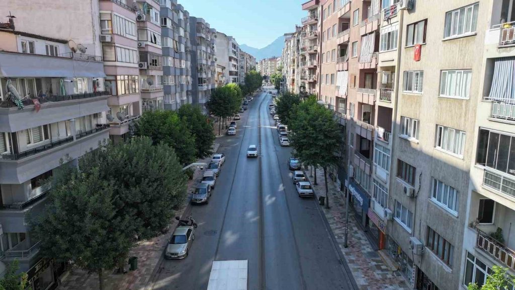 Denizli Esnafı Otobüs Yoluna Karşı İmza Topluyor...