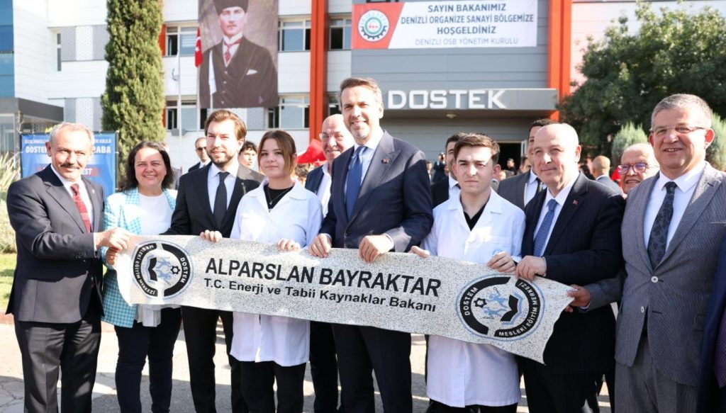 Bakan Bayraktar, Denizli OSB'ye Övgüler Yağdırdı...