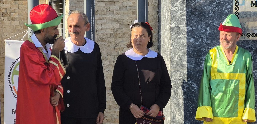 Denizli, Okuma Haftasında İlginç Görüntülere Sahne Oldu...