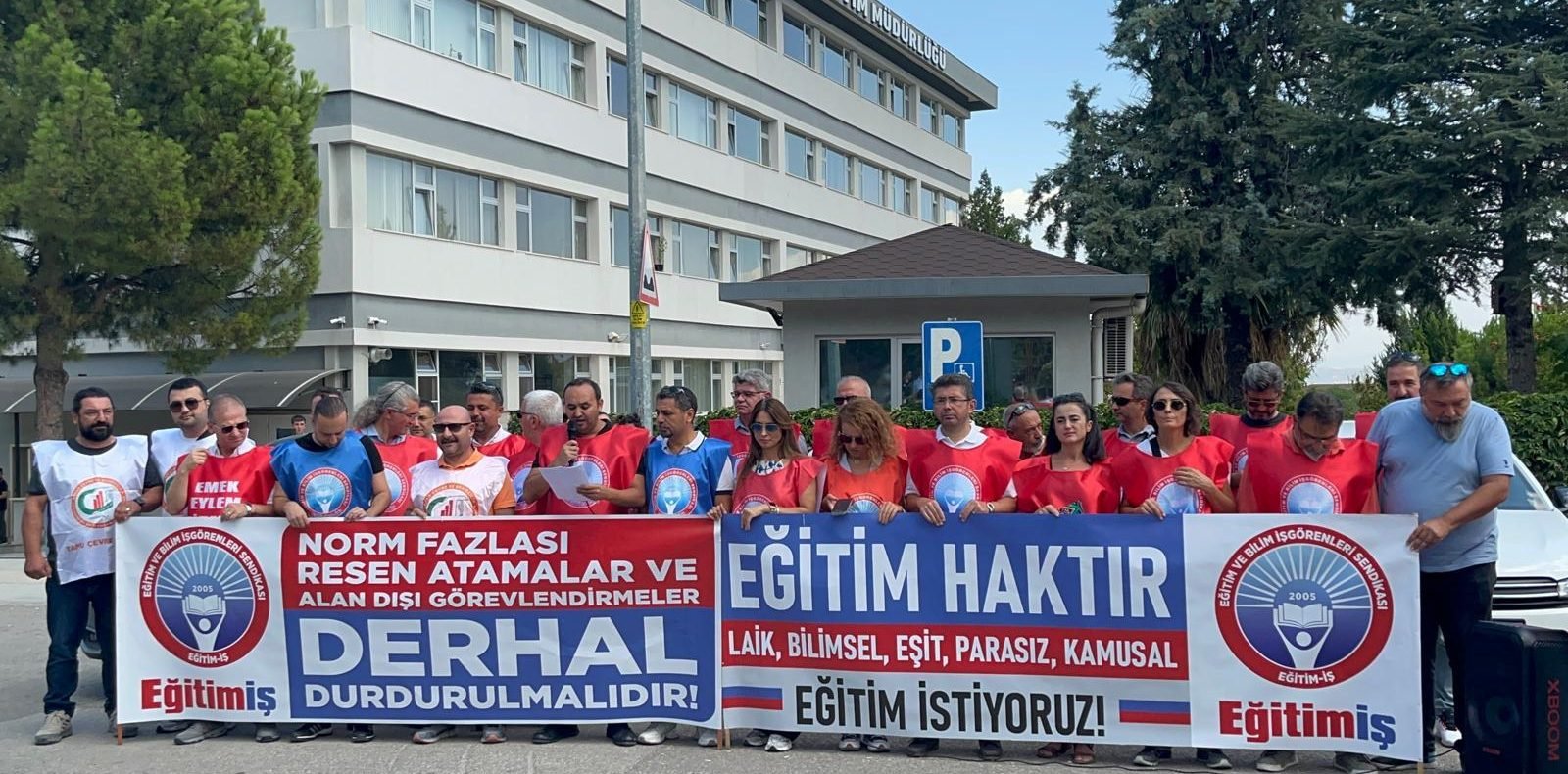 Eğitim-İş Denizli’den Tepki: Aile Birliği MEB Politikalarıyla Parçalanıyor… 